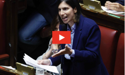Pensano solo alle poltrone